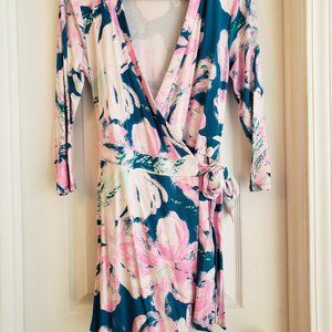 Lilly Pulitzer Karlie Wrap Romper Size S